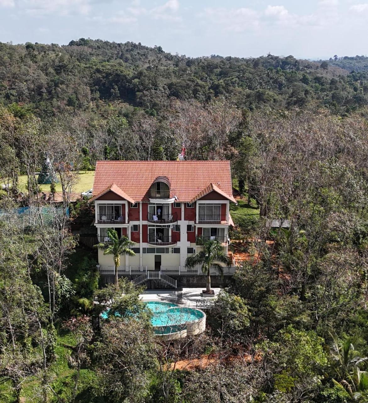 Serene Crest Resort Mananthavady Exterior foto